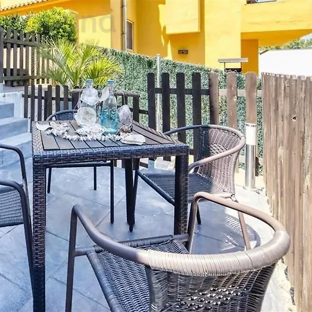 Villa Costacabana - Fransisca Lloret de Mar